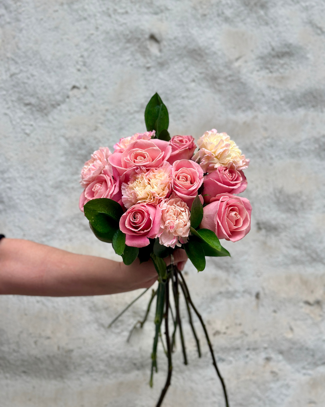 Ramo de Rosas y Claveles
