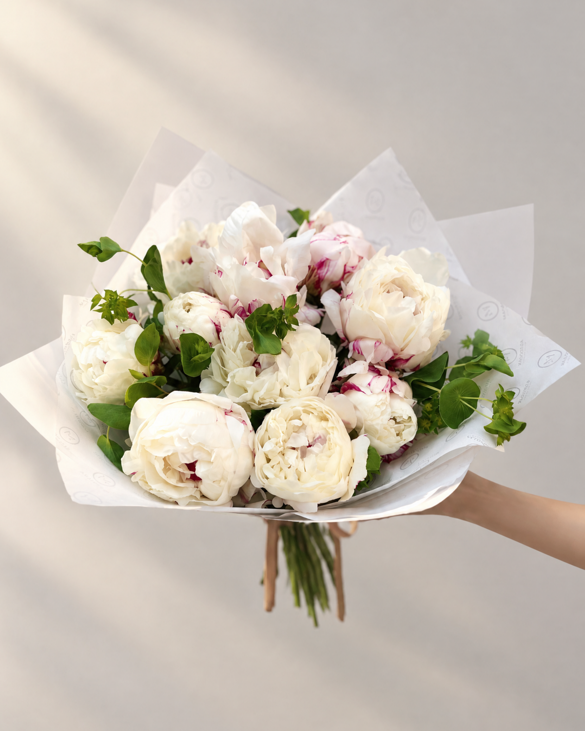 Ramo Peonias Blancas